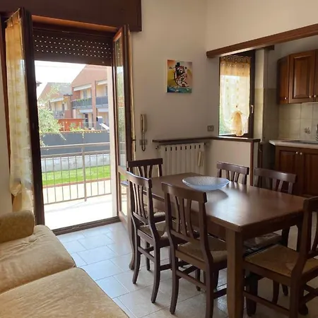 La Dimora Dell'artista ゲストハウス サン・ゼーノ・ディ・モンターニャ