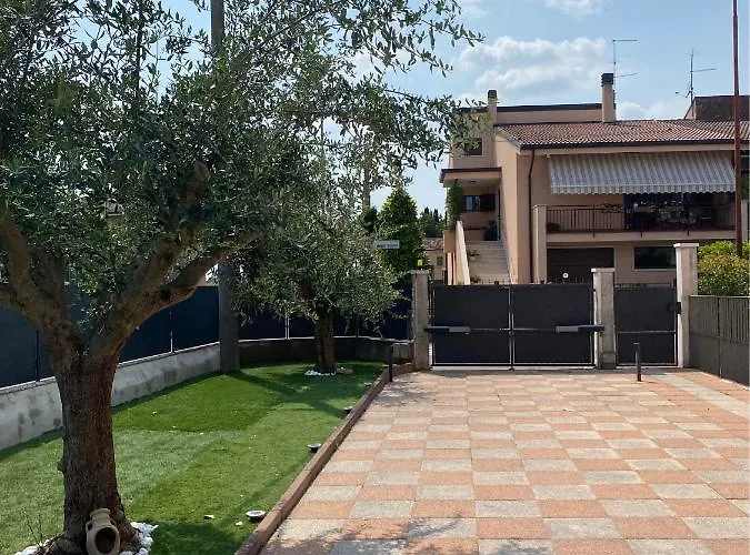 Affittacamere La Dimora Dell'artista San Zeno di Montagna