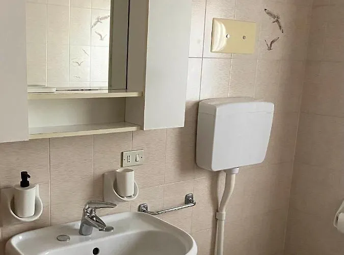 La Dimora Dell'artista Affittacamere San Zeno di Montagna